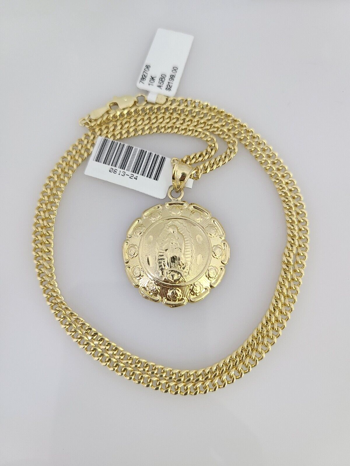 10k Gold Miami Cuban Chain Virgin Mary Charm Pendant 3mm 18-28in Necklace Set