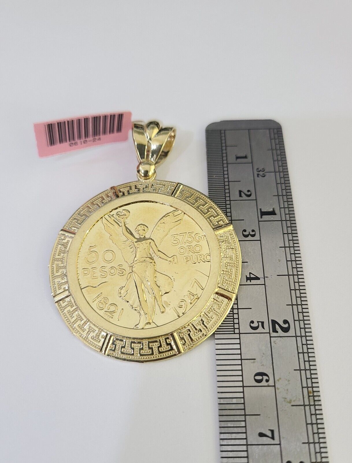 REAL 14k Yellow Gold Charm Centenario Style Coin in Bezel 50 Pesos 1947 Pendant