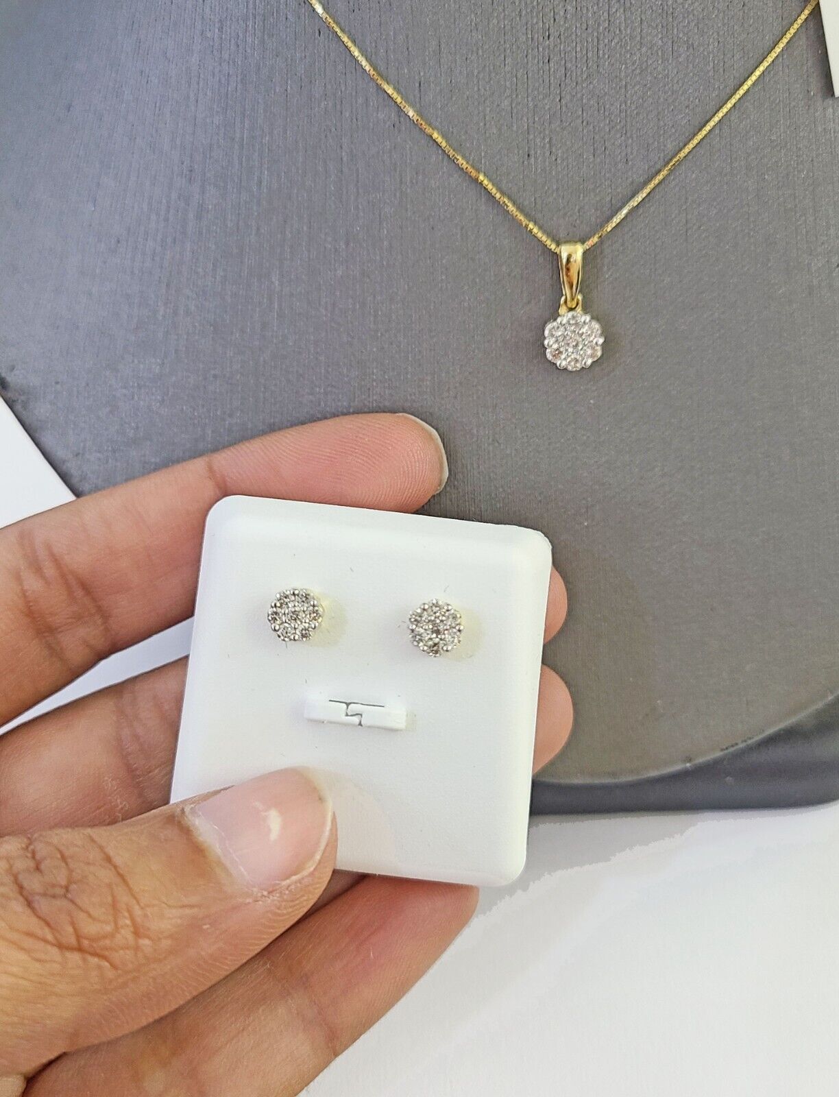 10k Gold Diamond Flower Earrings pendant Box Chain SET 22" Inch 1mm For Ladies