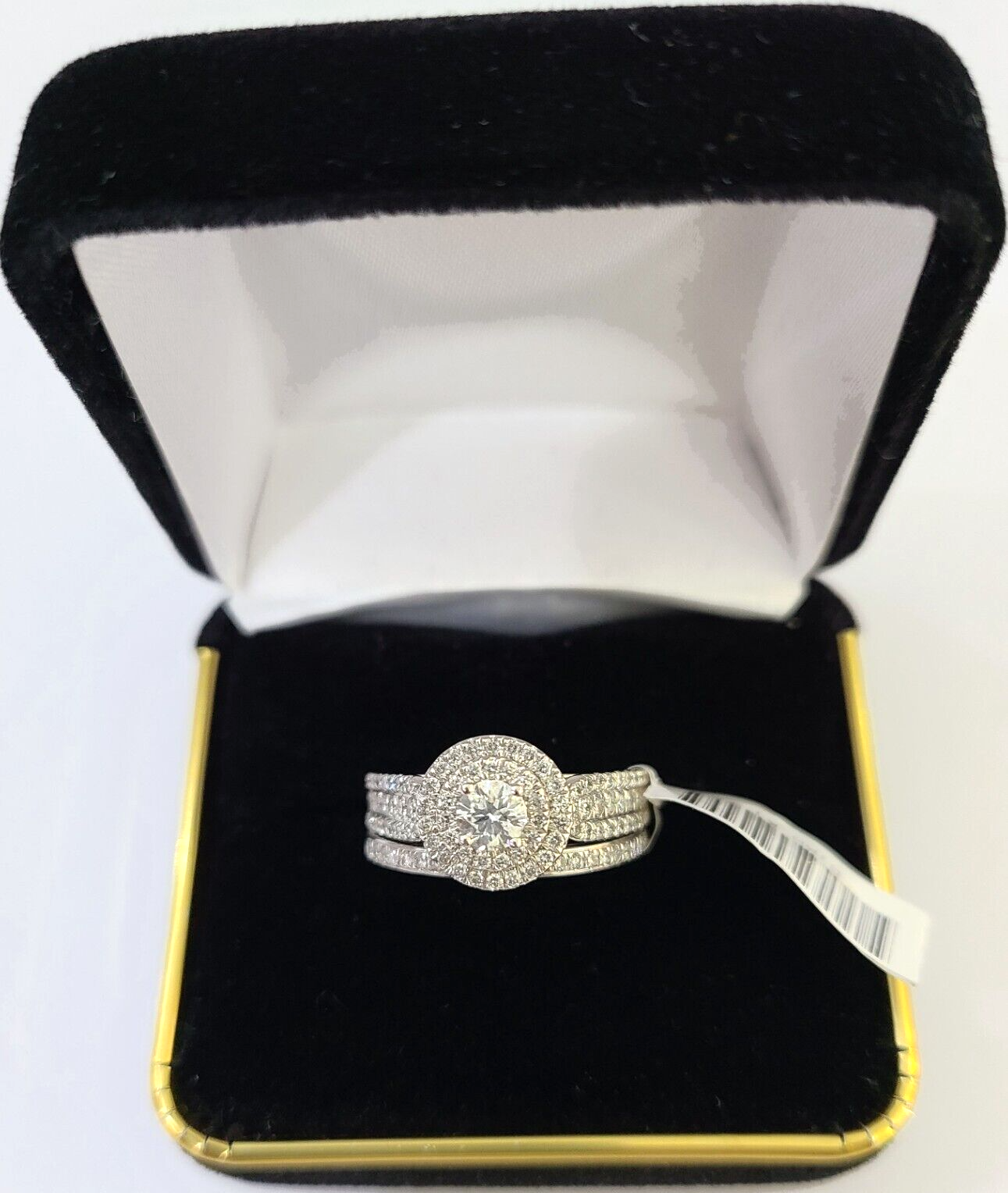 REAL 14k White Gold Diamond Ring Round Shaped Ladies Wedding Engagement