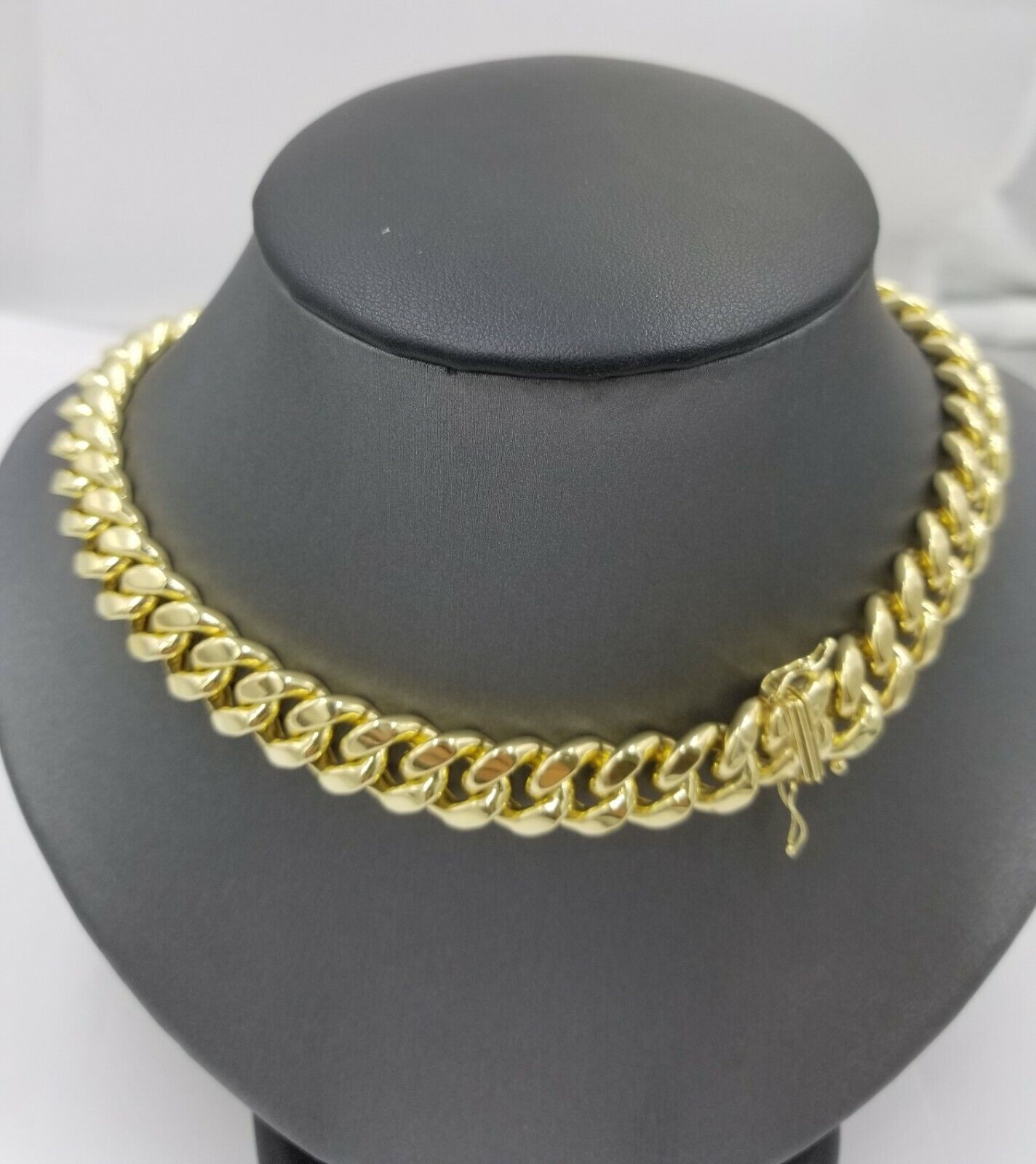 Mens 10K Yellow Gold 26" 11mm Chain Miami Cuban Link Necklace Box Lock REAL 10KT